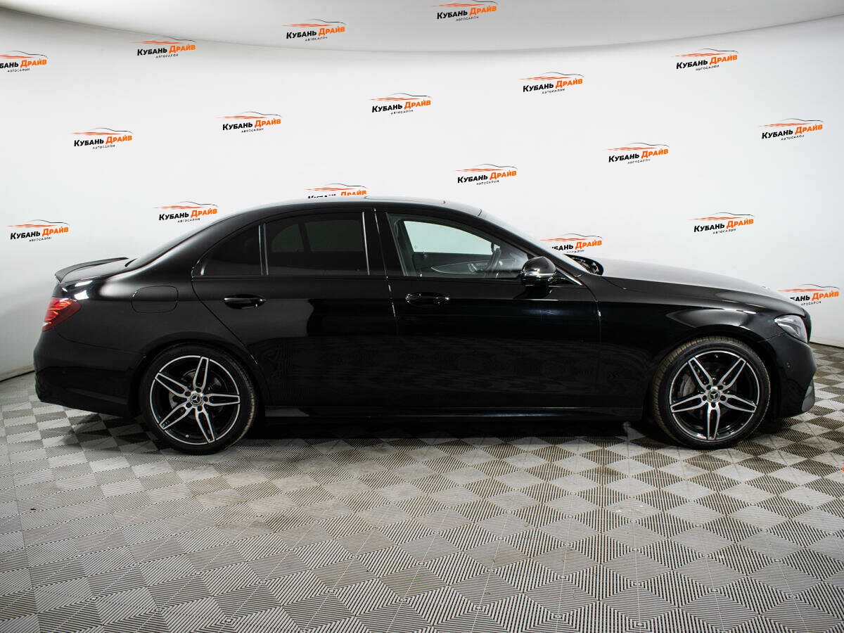 Mercedes-Benz E-Класс 2017 года с пробегом. Фото: #3