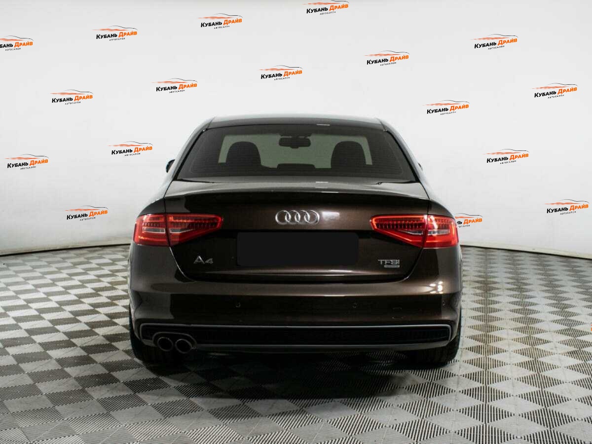 Audi A4 2014 года с пробегом. Фото: #4