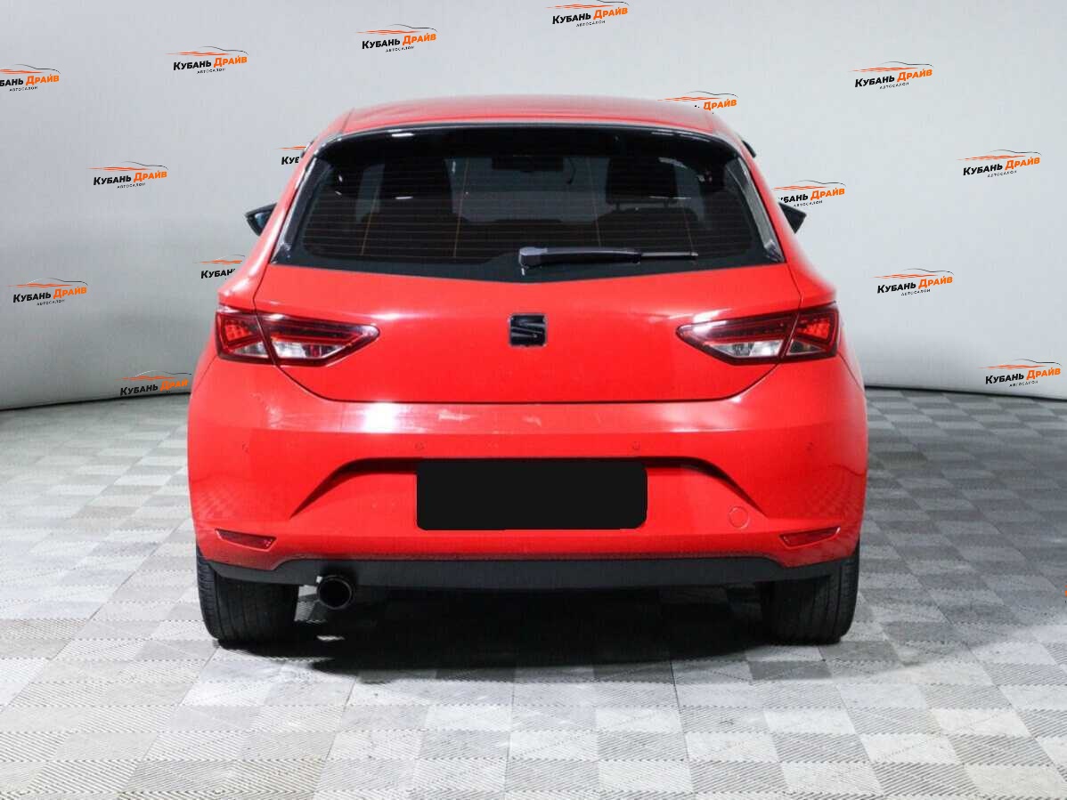 SEAT Leon 2013 года с пробегом. Фото: #4