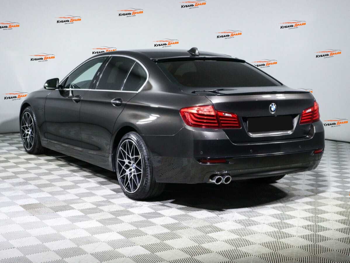 BMW 5 серии 2016 года с пробегом. Фото: #6