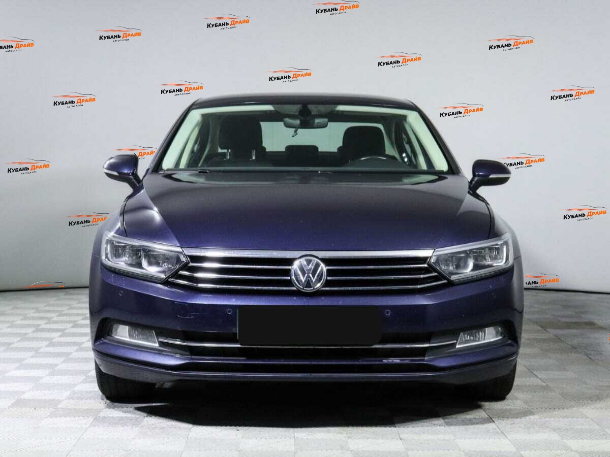 Volkswagen Passat 2016 года с пробегом. Фото: #1