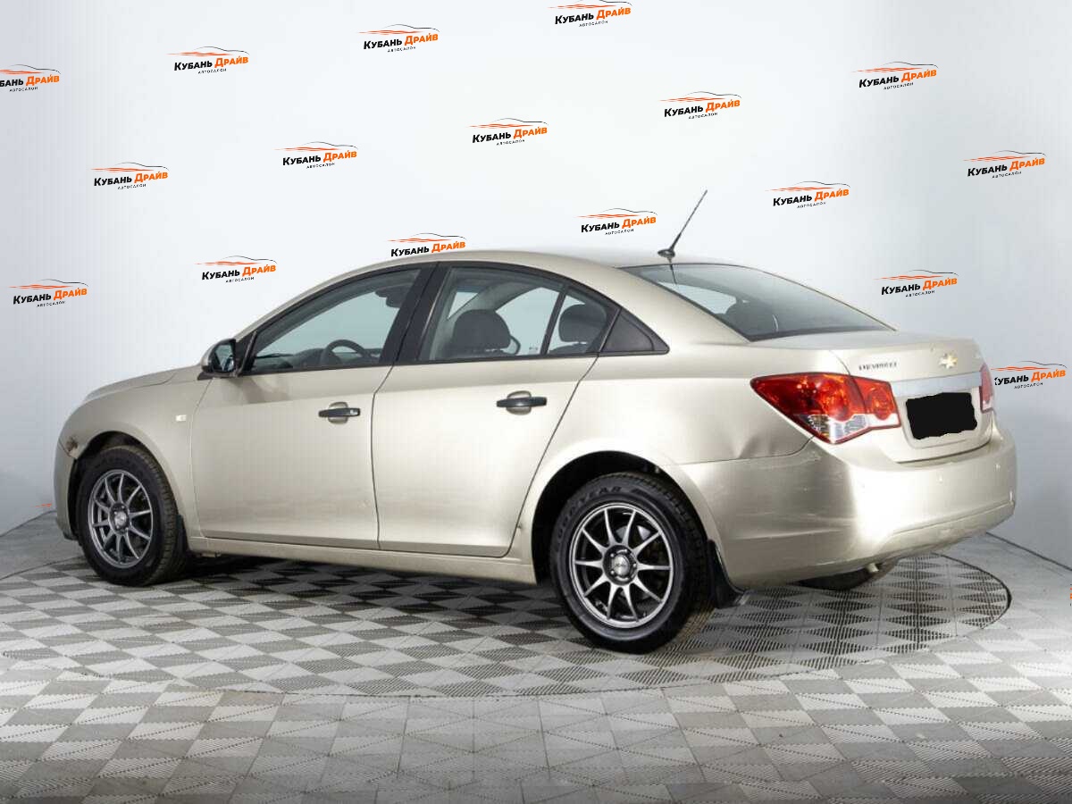 Chevrolet Cruze 2012 года с пробегом. Фото: #5