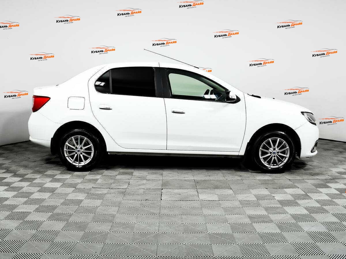 Renault Logan 2014 года с пробегом. Фото: #3