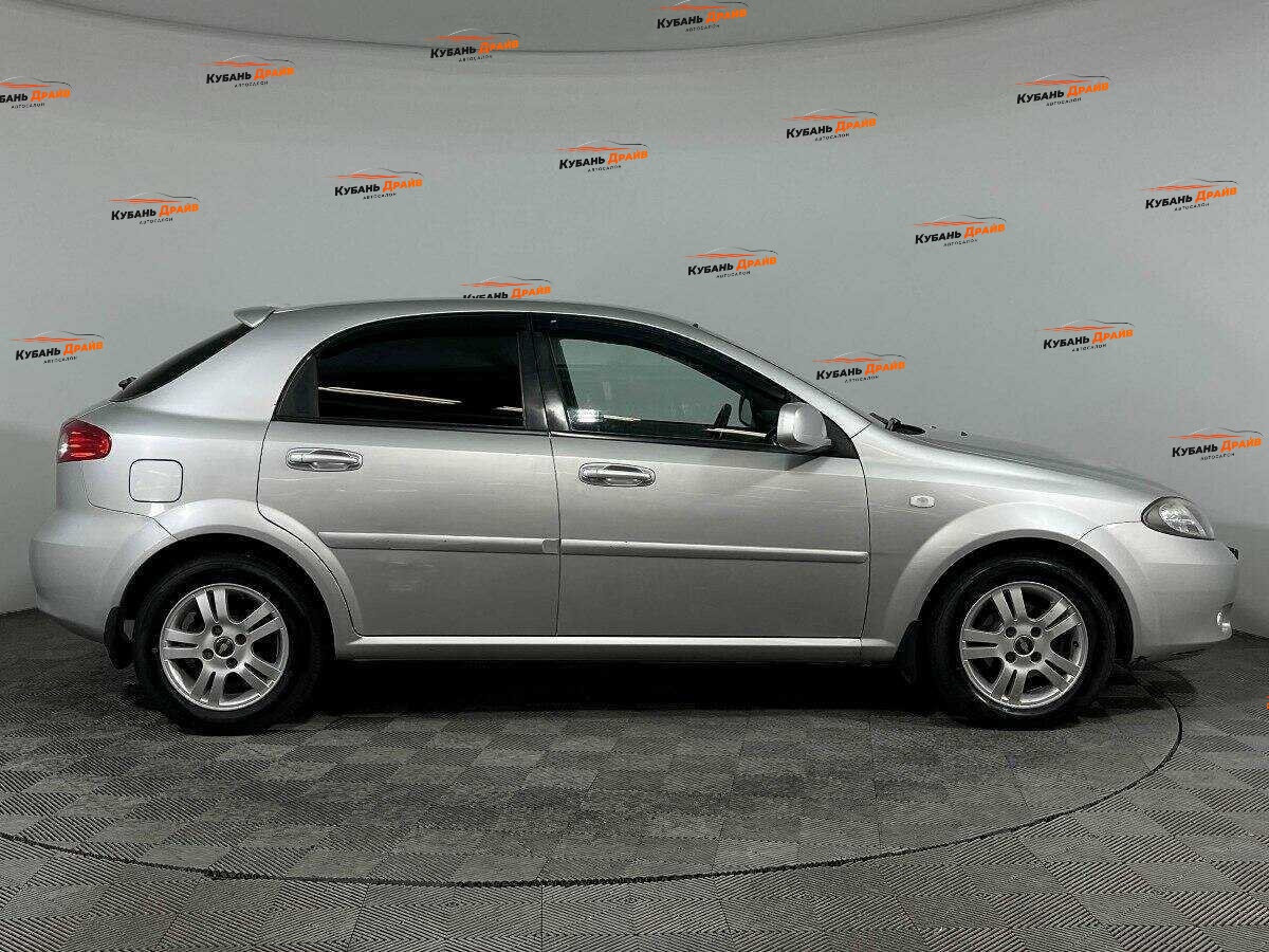 Chevrolet Lacetti 2012 года с пробегом. Фото: #3