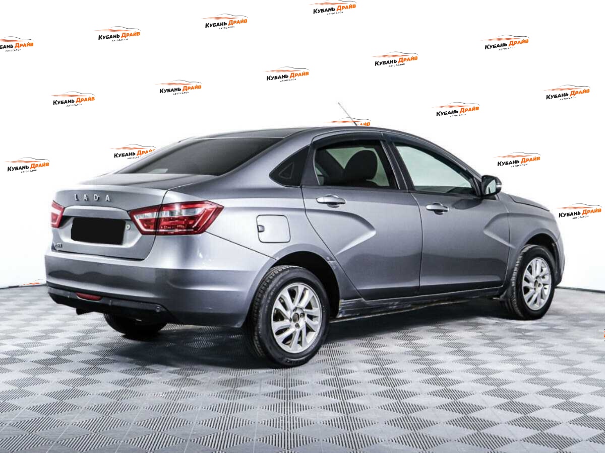 Lada (ВАЗ) Vesta 2016 года с пробегом. Фото: #4