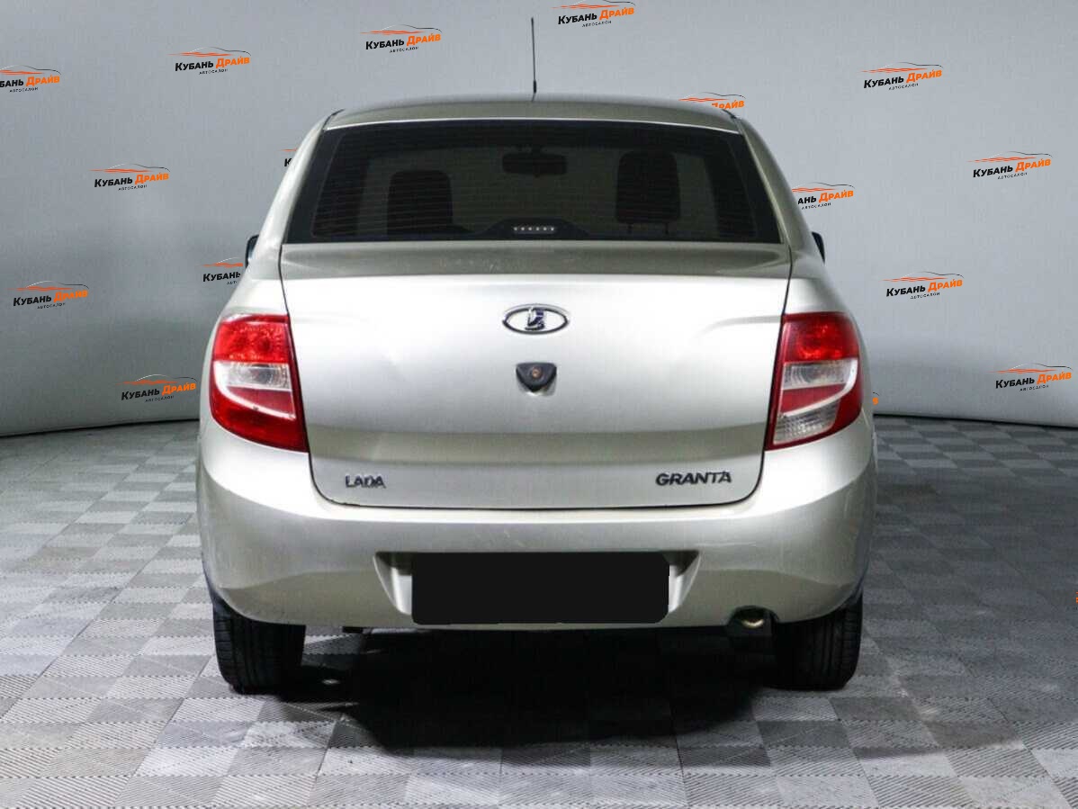 Lada (ВАЗ) Granta 2013 года с пробегом. Фото: #4