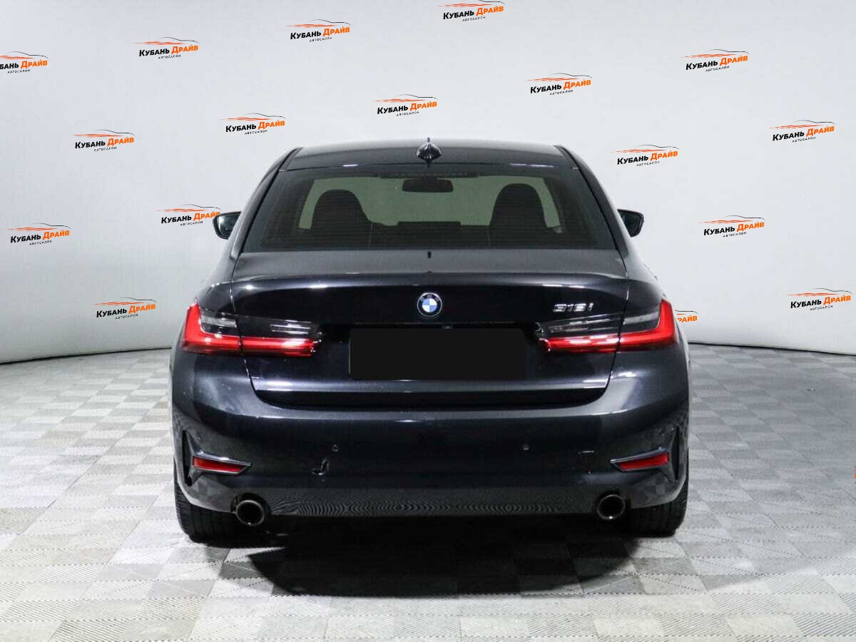 BMW 3 серии 2020 года с пробегом. Фото: #5