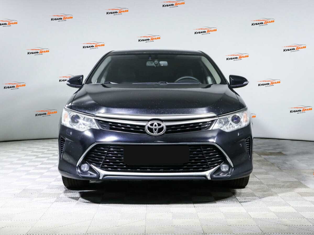 Toyota Camry 2016 года с пробегом. Фото: #1