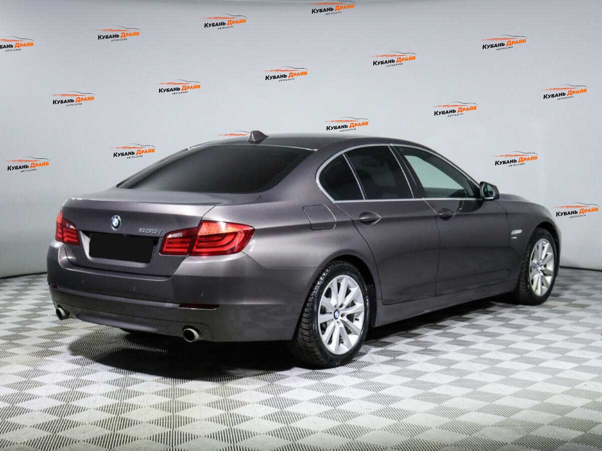 BMW 5 серии 2012 года с пробегом. Фото: #4