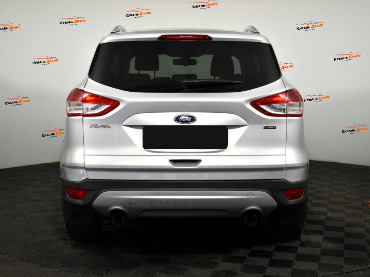 Ford Kuga 2014 года с пробегом. Фото: #4