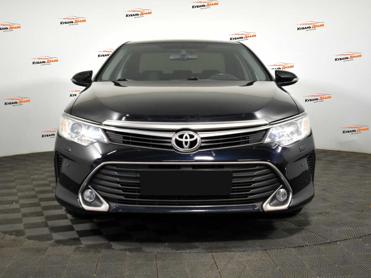 Toyota Camry 2015 года с пробегом. Фото: #1