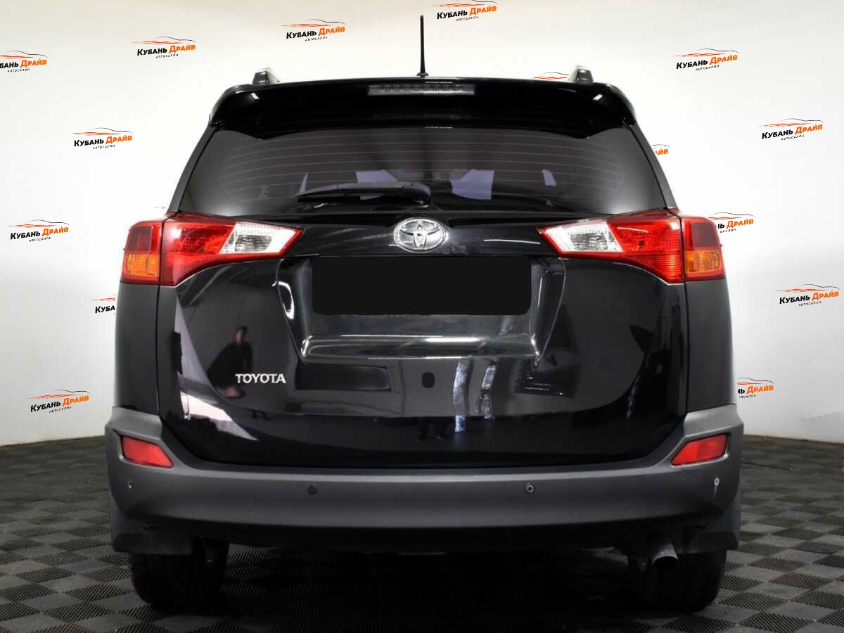 Toyota RAV4 2014 года с пробегом. Фото: #4