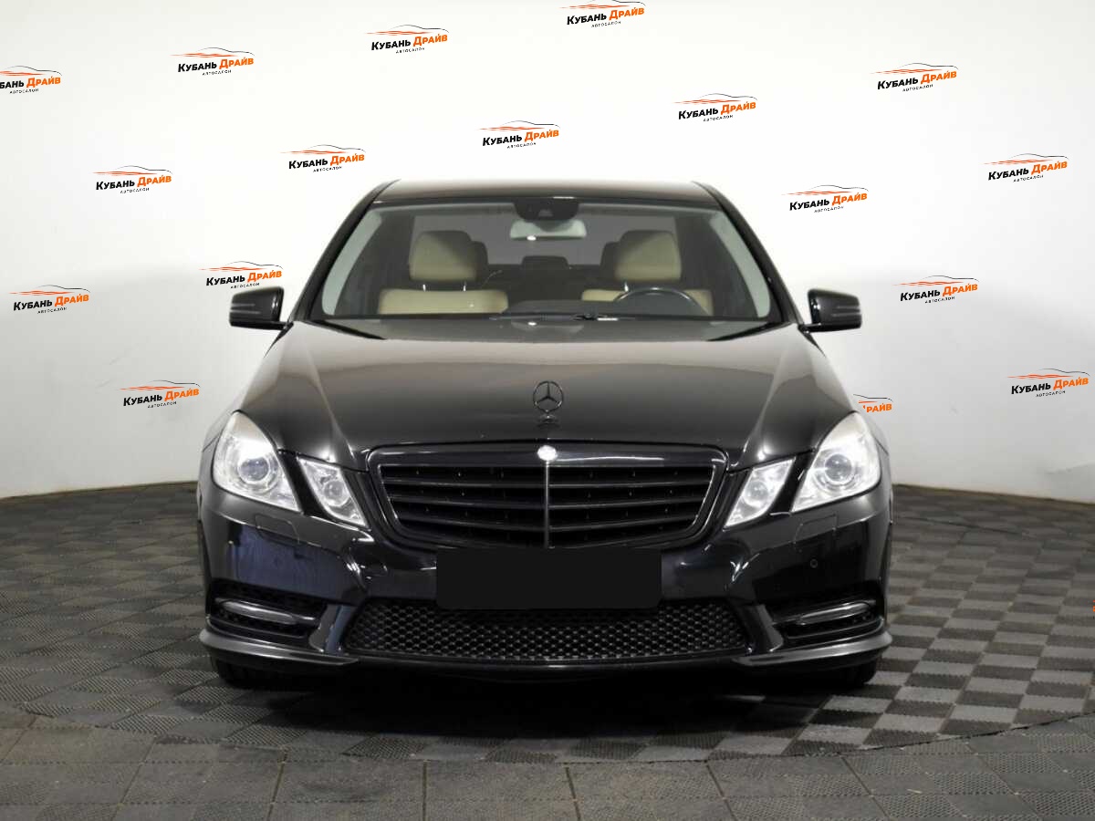 Mercedes-Benz E-Класс 2012 года с пробегом. Фото: #1