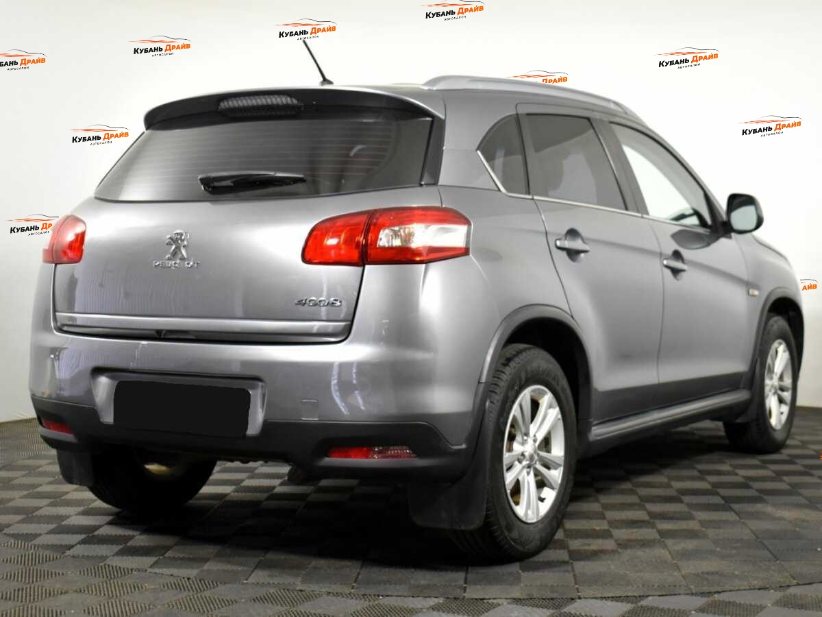 Peugeot 4008 2012 года с пробегом. Фото: #3