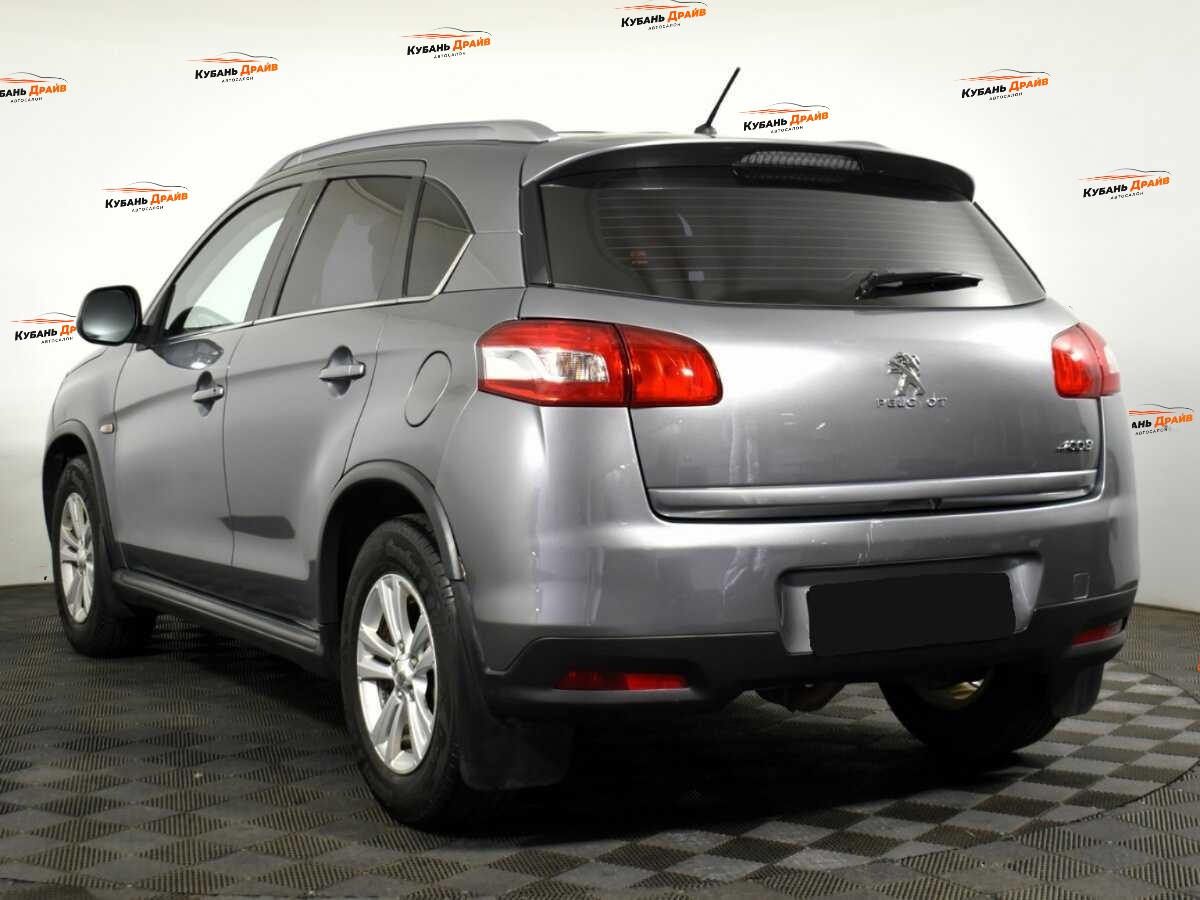 Peugeot 4008 2012 года с пробегом. Фото: #5