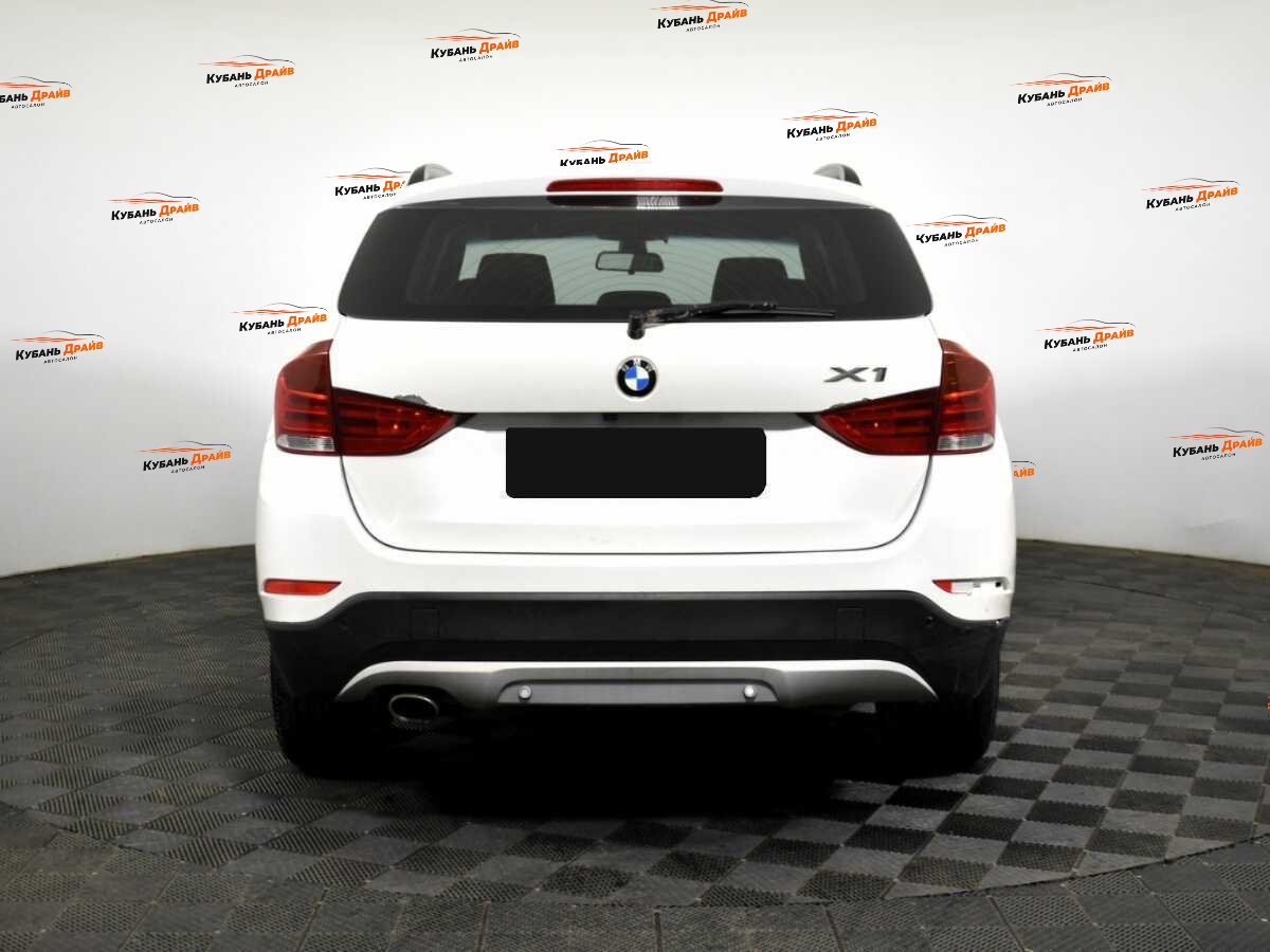 BMW X1 2014 года с пробегом. Фото: #4