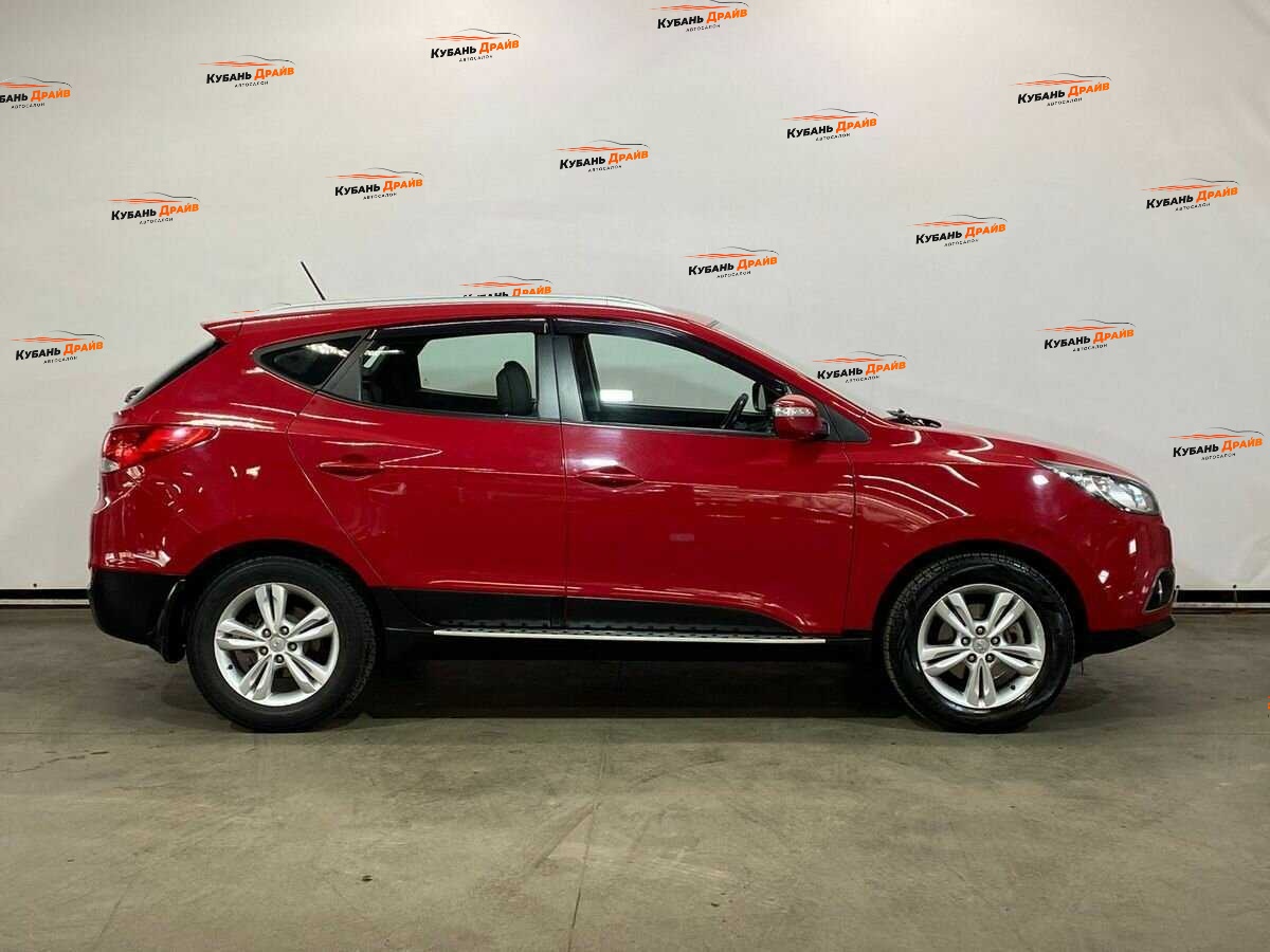 Hyundai ix35 2012 года с пробегом. Фото: #3