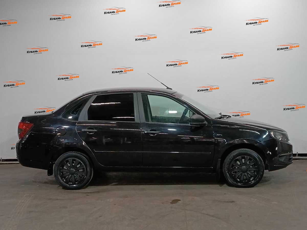 Lada (ВАЗ) Granta 2018 года с пробегом. Фото: #3