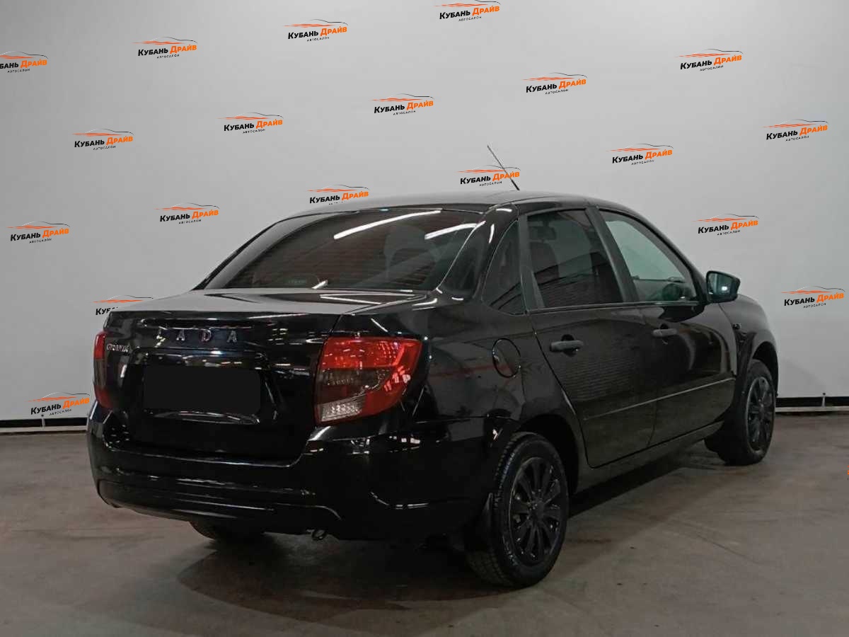 Lada (ВАЗ) Granta 2018 года с пробегом. Фото: #4