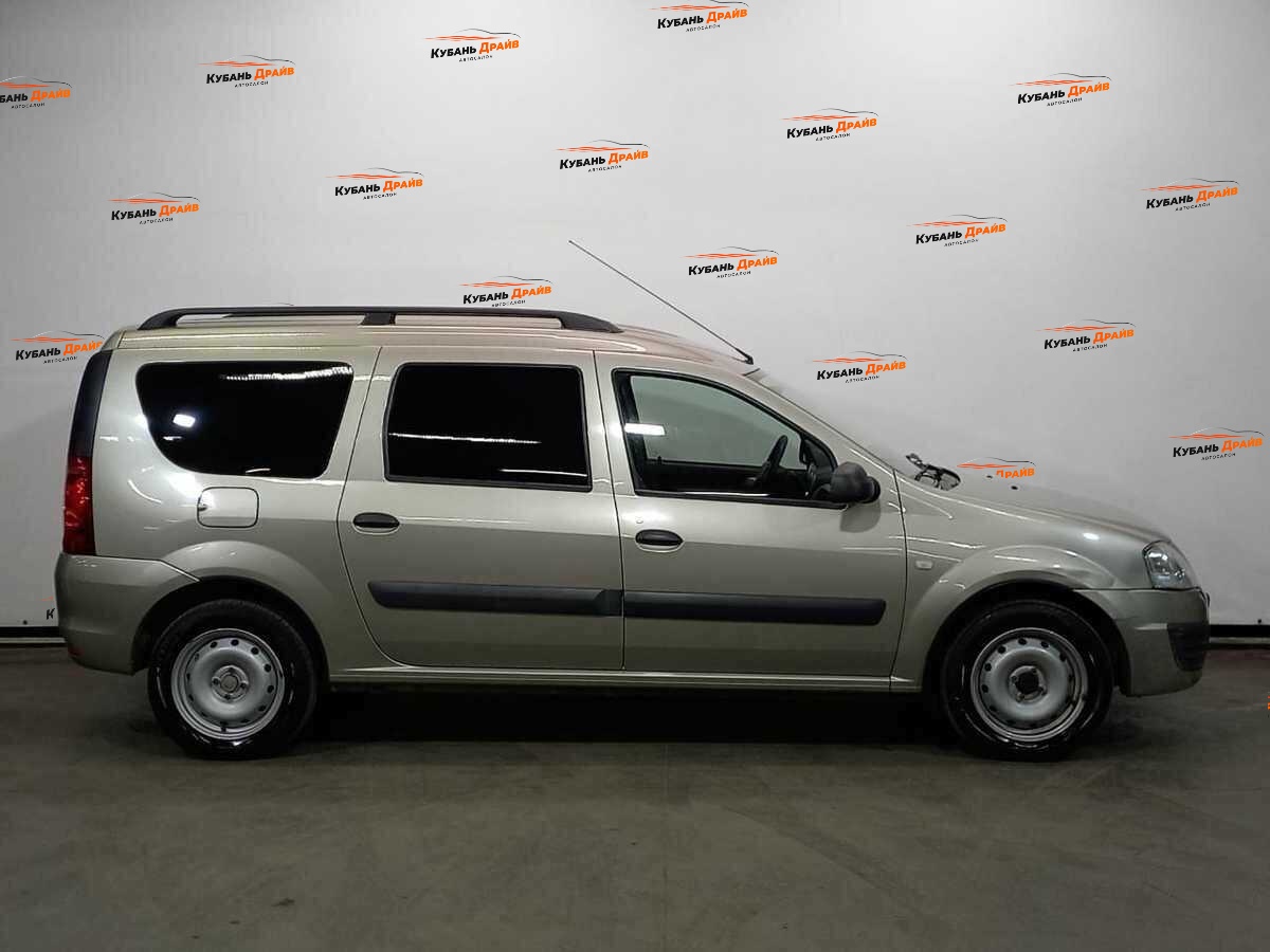 Lada (ВАЗ) Largus 2019 года с пробегом. Фото: #3
