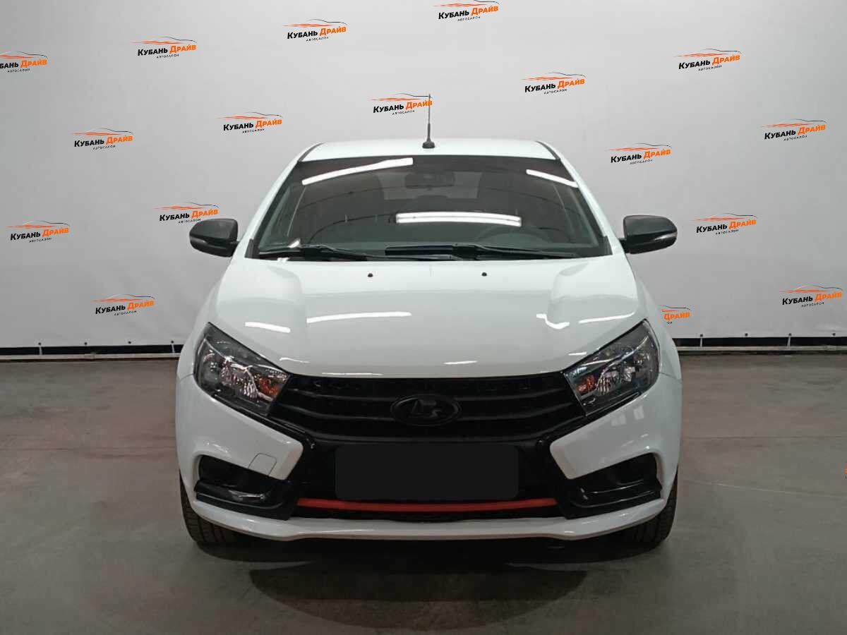 Lada (ВАЗ) Vesta 2016 года с пробегом. Фото: #1