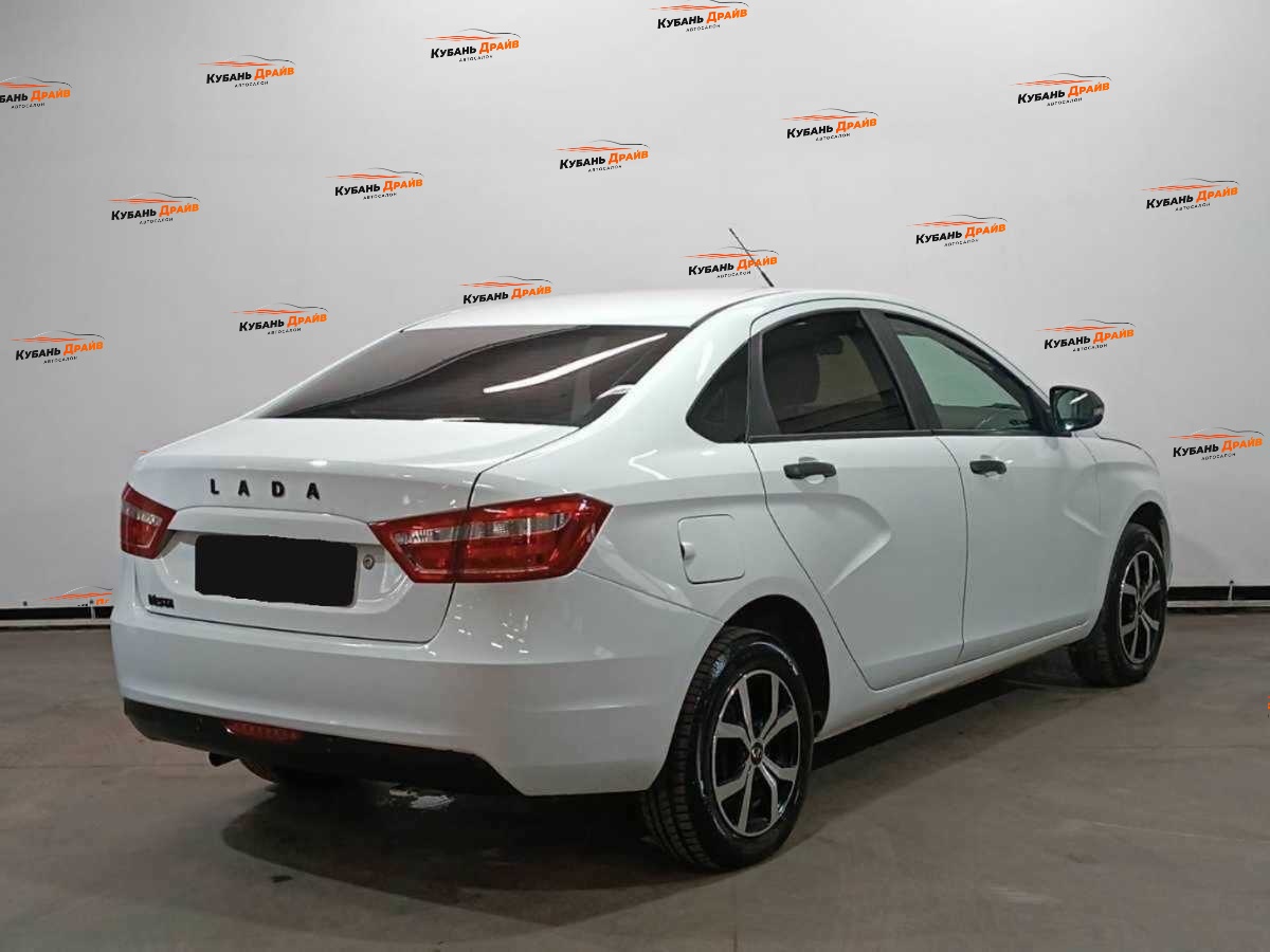 Lada (ВАЗ) Vesta 2016 года с пробегом. Фото: #4