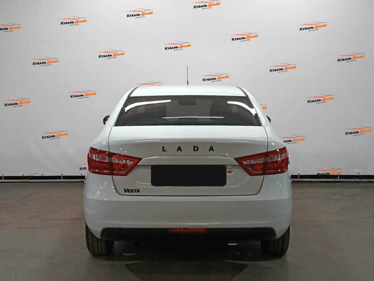 Lada (ВАЗ) Vesta 2016 года с пробегом. Фото: #5