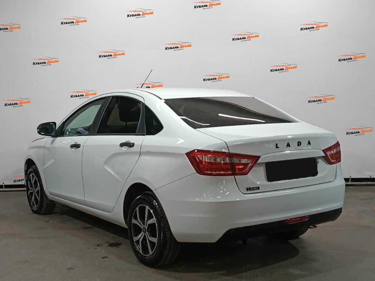 Lada (ВАЗ) Vesta 2016 года с пробегом. Фото: #6