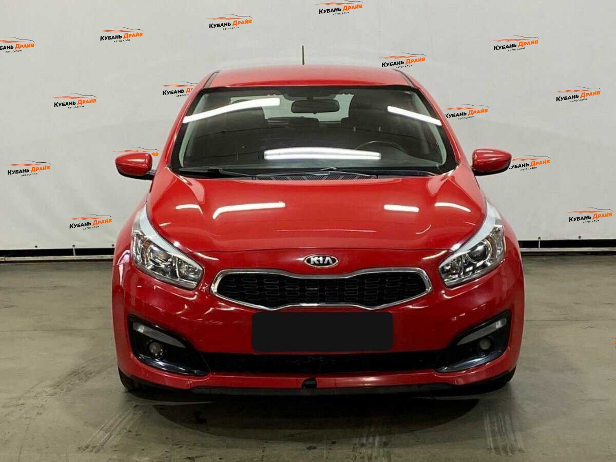 Kia Ceed 2016 года с пробегом. Фото: #1