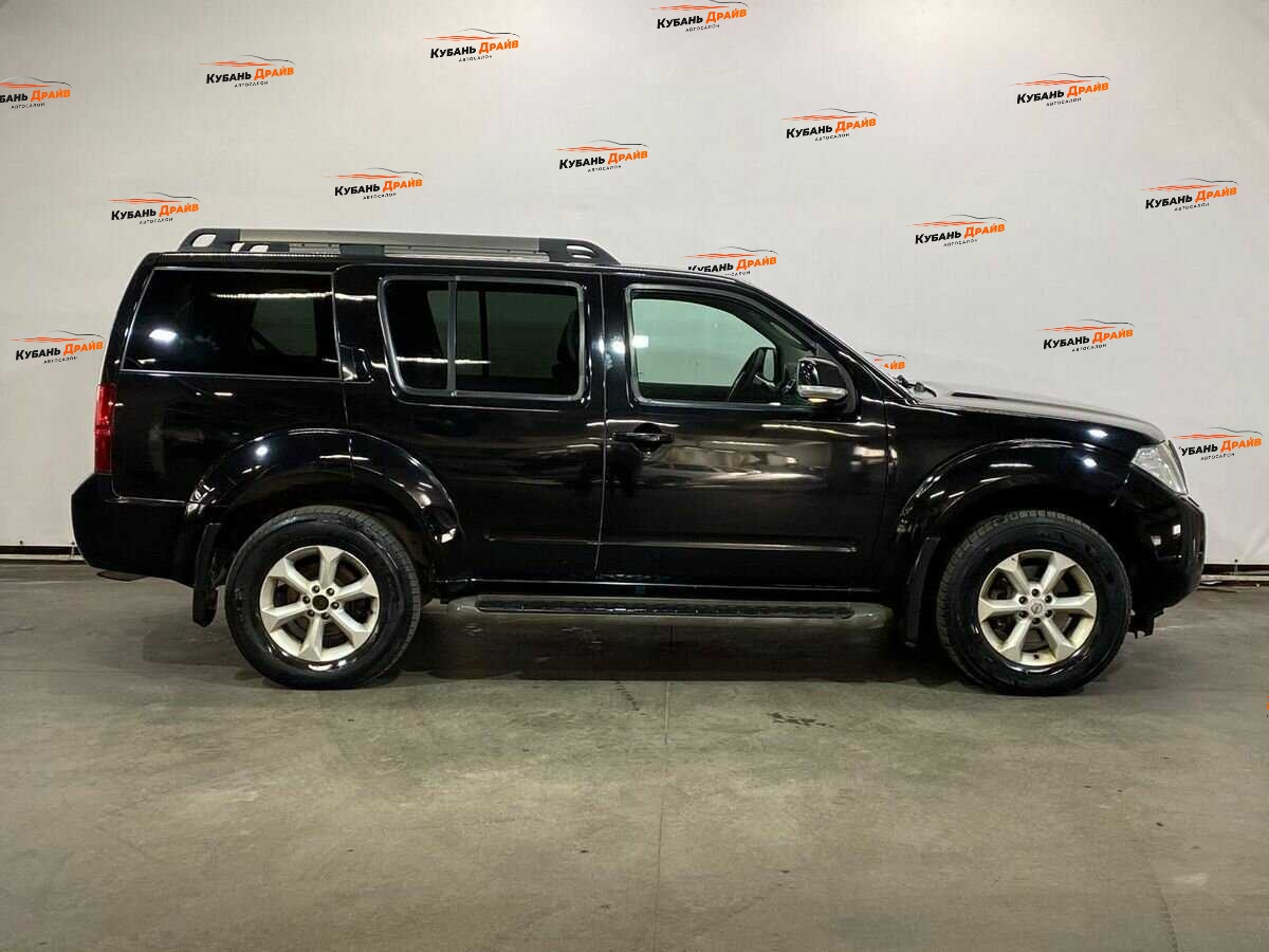 Nissan Pathfinder 2012 года с пробегом. Фото: #3