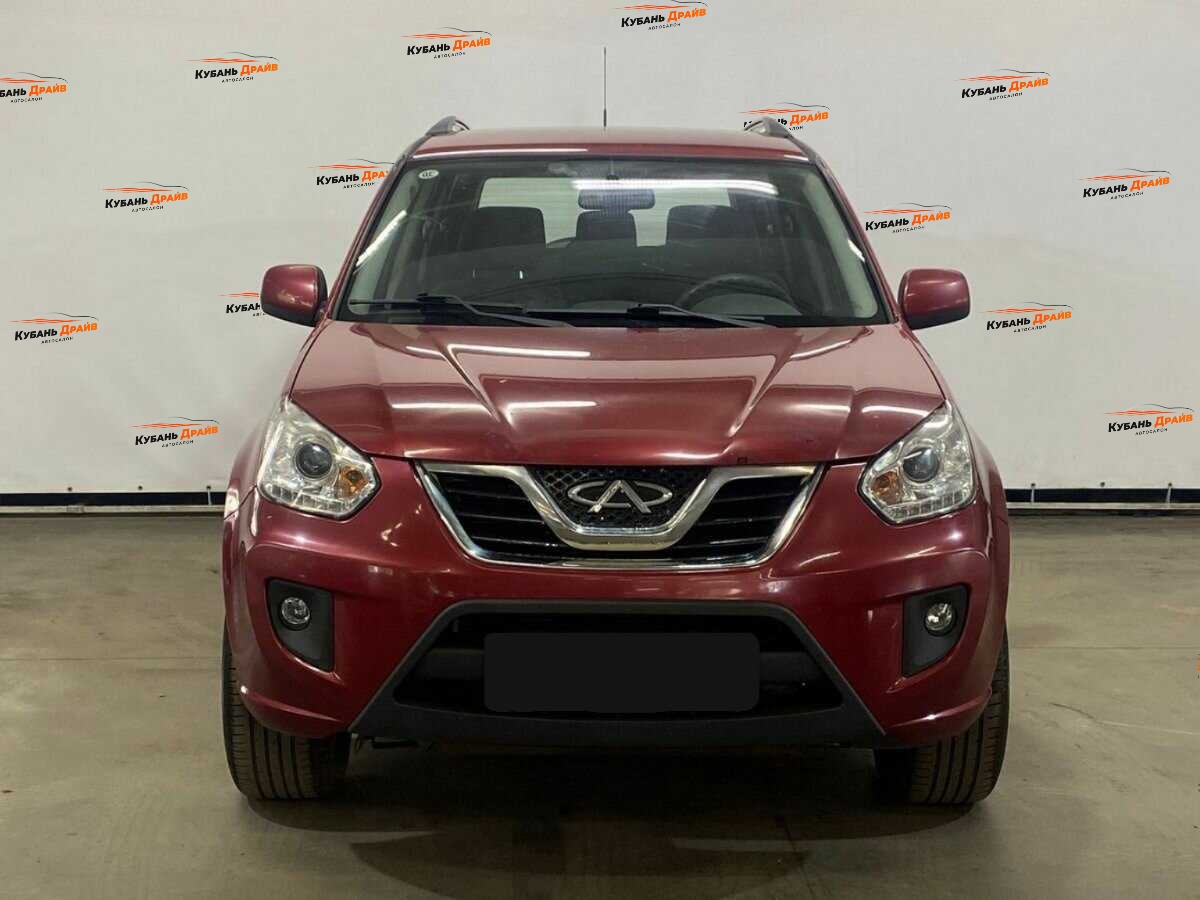 Chery Tiggo (T11) 2013 года с пробегом. Фото: #1