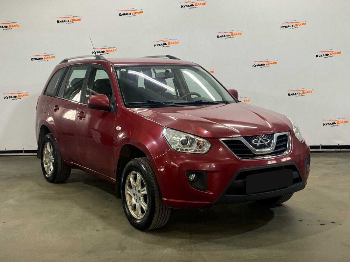 Chery Tiggo (T11) 2013 года с пробегом. Фото: #2