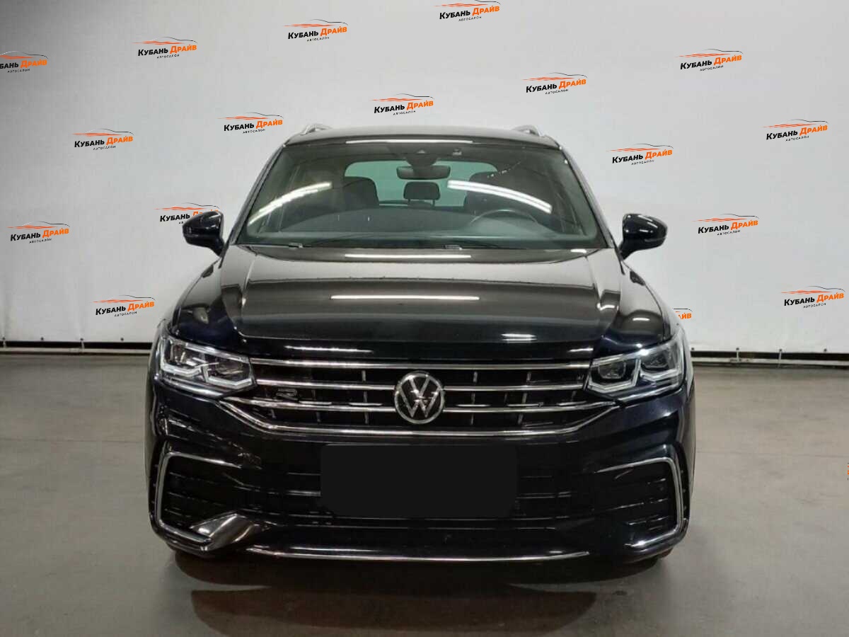 Volkswagen Tiguan 2021 года с пробегом. Фото: #1