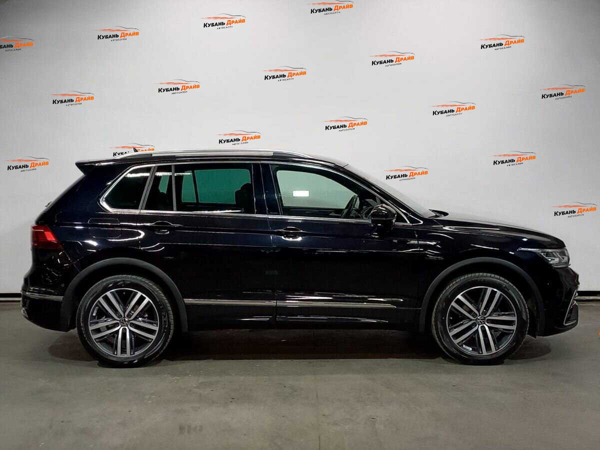 Volkswagen Tiguan 2021 года с пробегом. Фото: #3