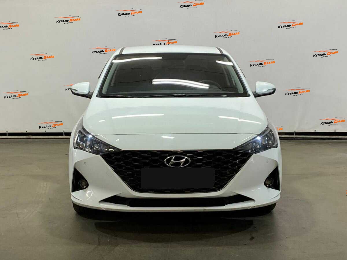 Hyundai Solaris 2020 года с пробегом. Фото: #1