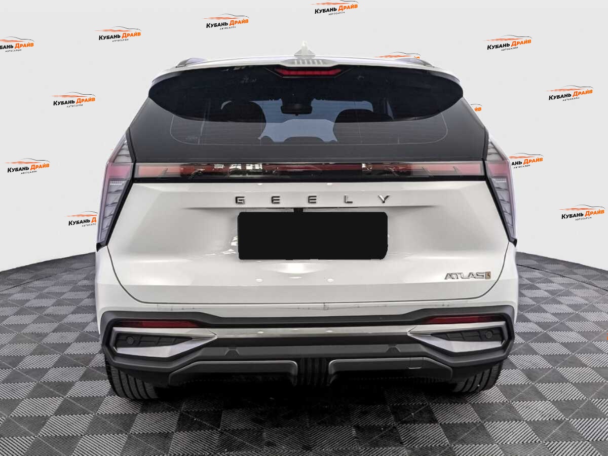 Geely Atlas 2024 года с пробегом. Фото: #5