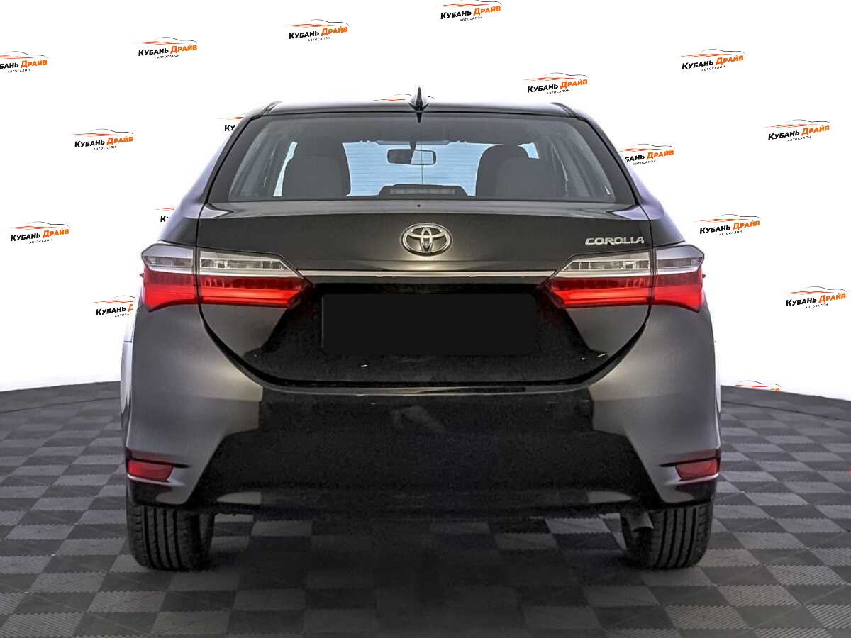 Toyota Corolla 2017 года с пробегом. Фото: #5