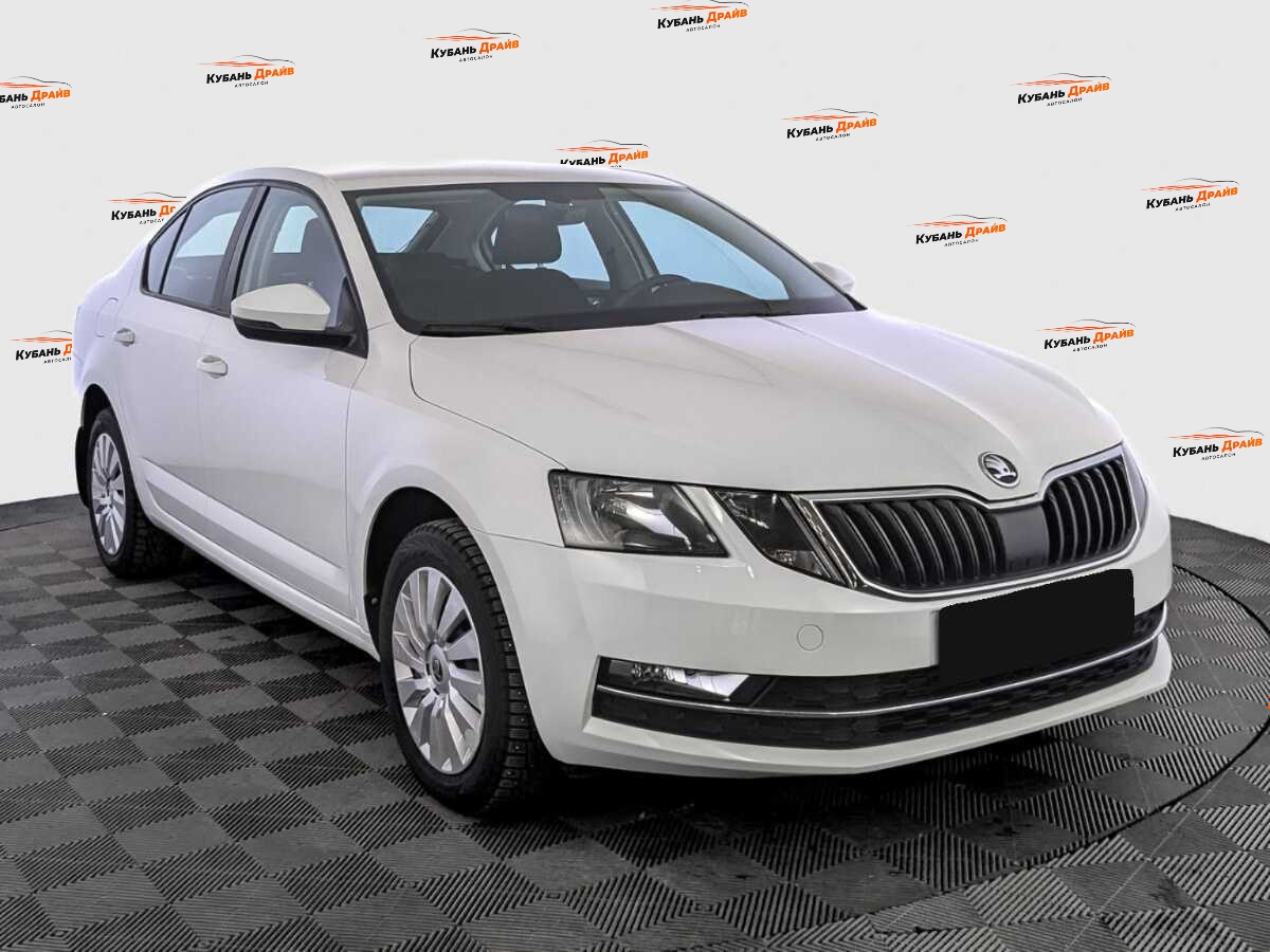Skoda Octavia 2019 года с пробегом. Фото: #2