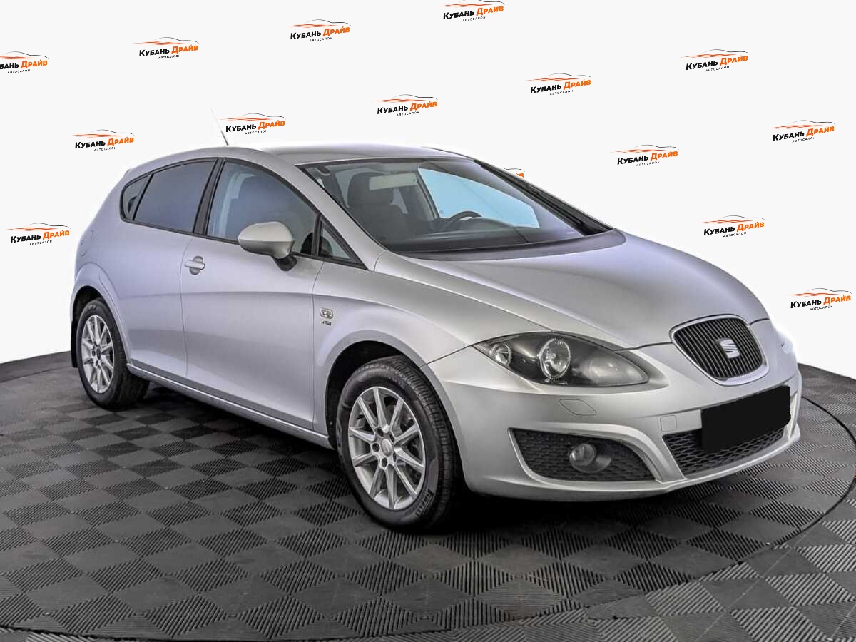 SEAT Leon 2012 года с пробегом. Фото: #2