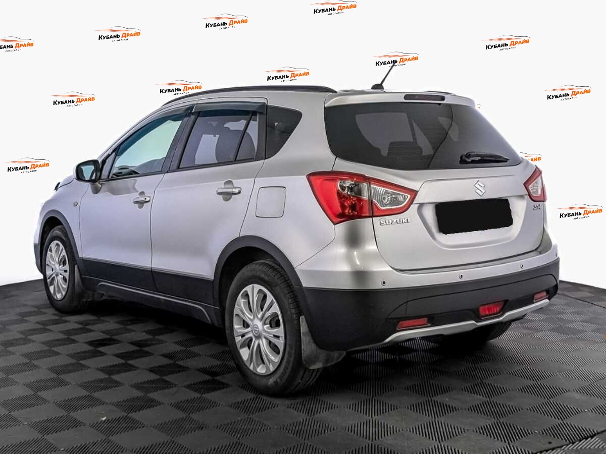 Suzuki SX4 2018 года с пробегом. Фото: #6