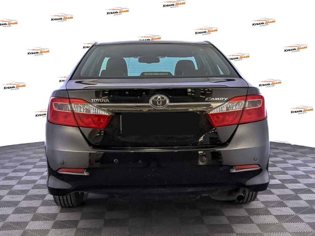 Toyota Camry 2014 года с пробегом. Фото: #5