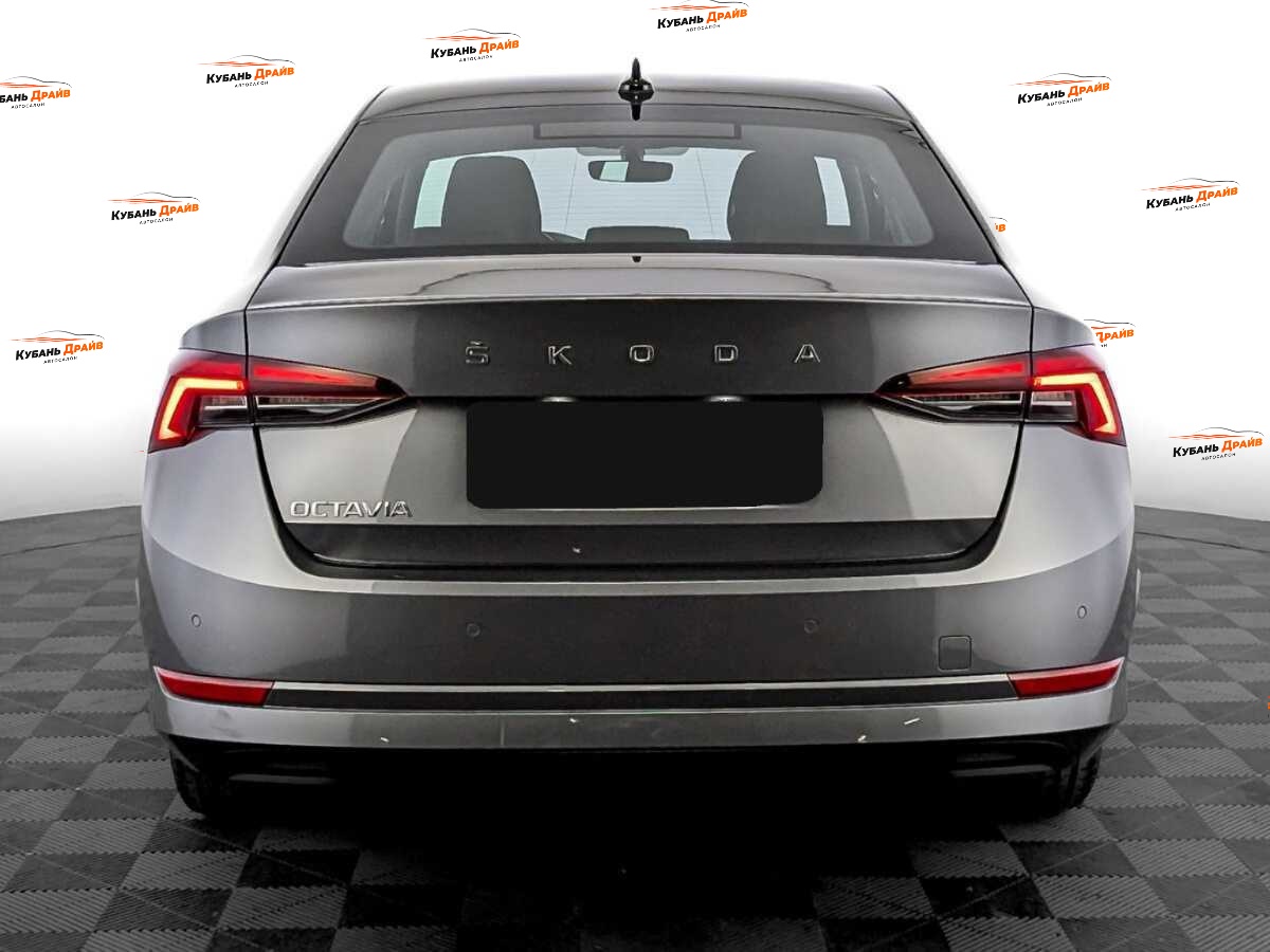 Skoda Octavia 2021 года с пробегом. Фото: #5