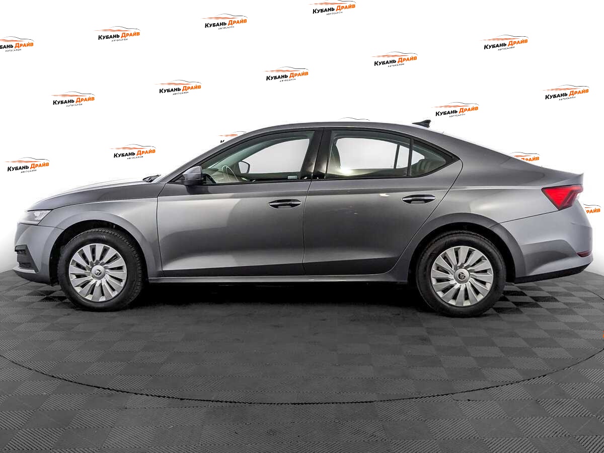 Skoda Octavia 2021 года с пробегом. Фото: #7