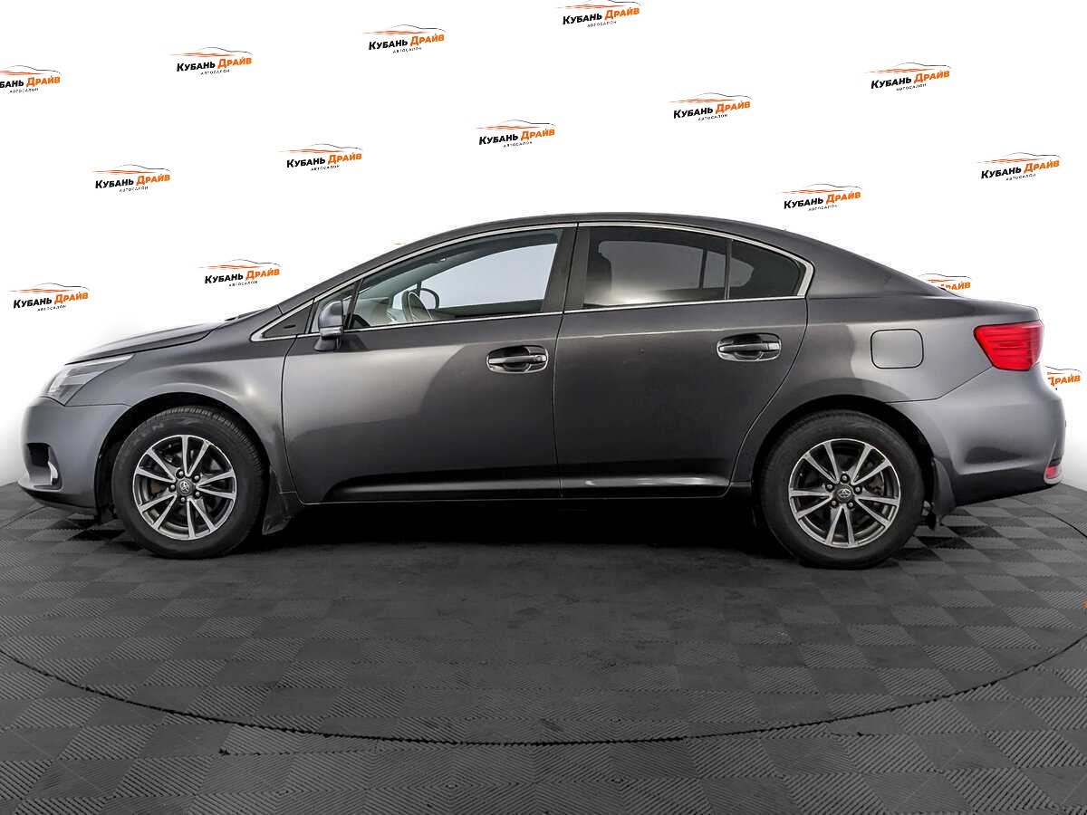 Toyota Avensis 2012 года с пробегом. Фото: #7