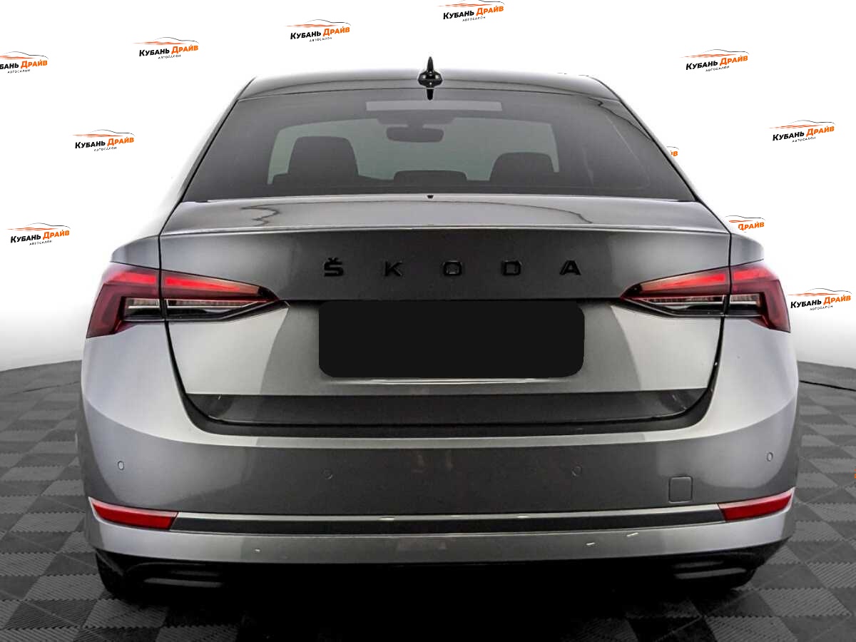 Skoda Octavia 2021 года с пробегом. Фото: #5
