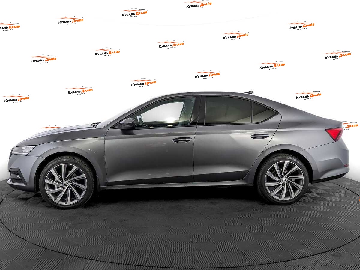 Skoda Octavia 2021 года с пробегом. Фото: #7