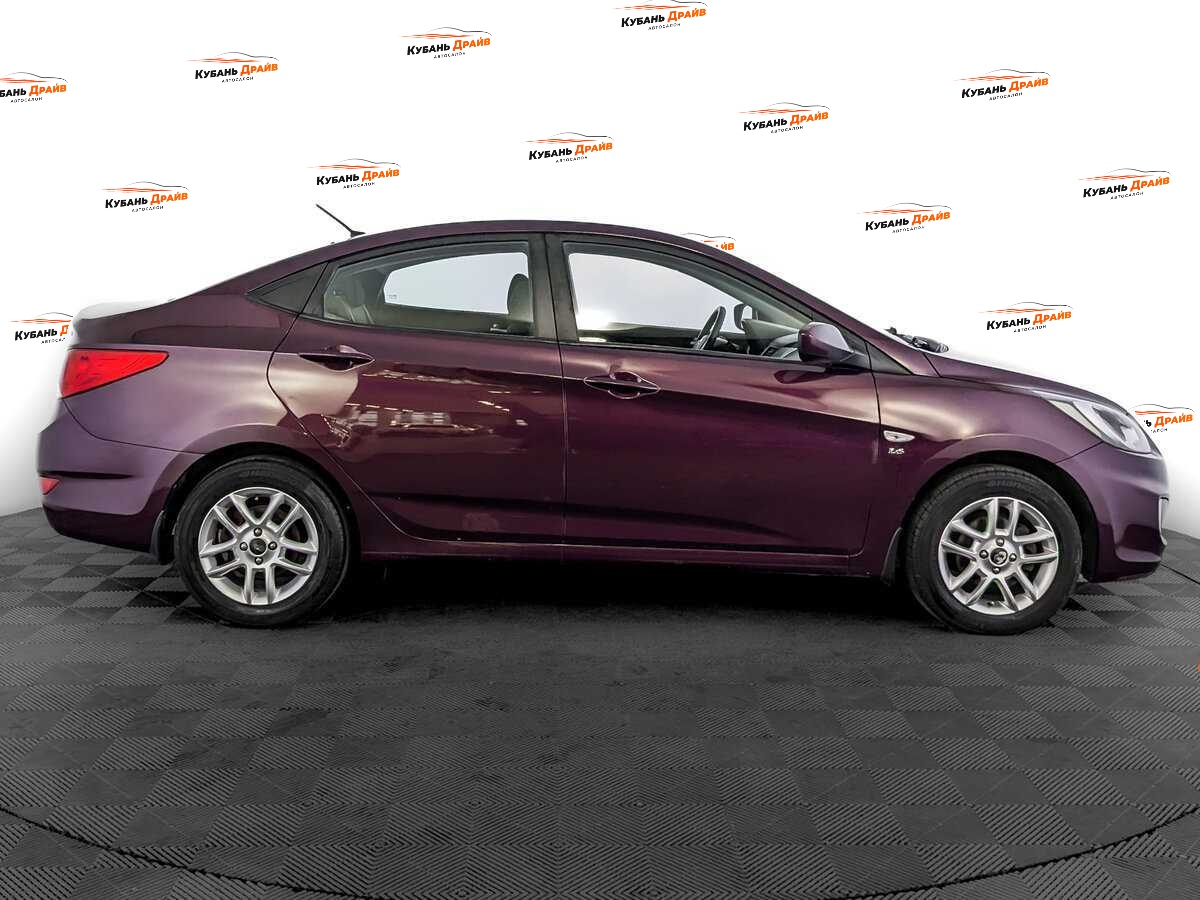 Hyundai Solaris 2012 года с пробегом. Фото: #3