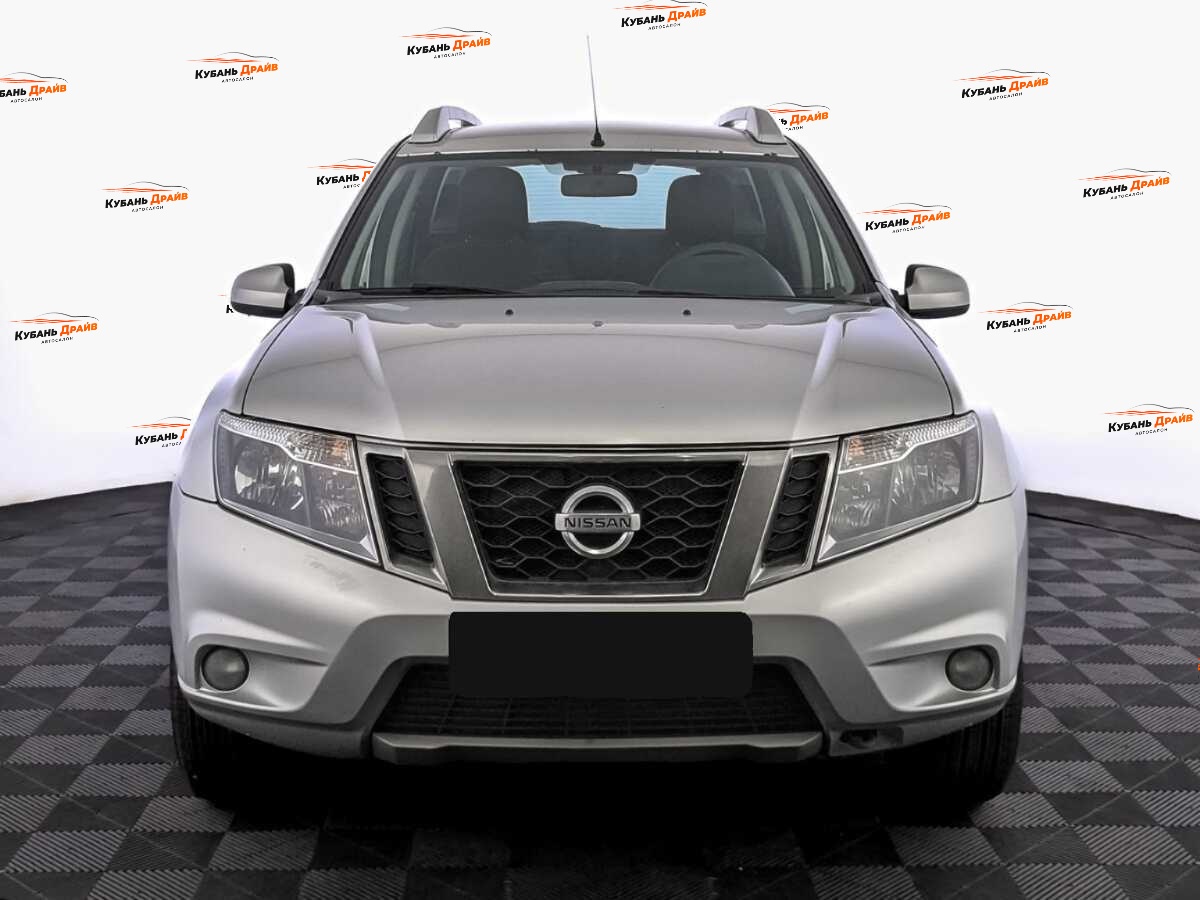 Nissan Terrano 2018 года с пробегом. Фото: #1