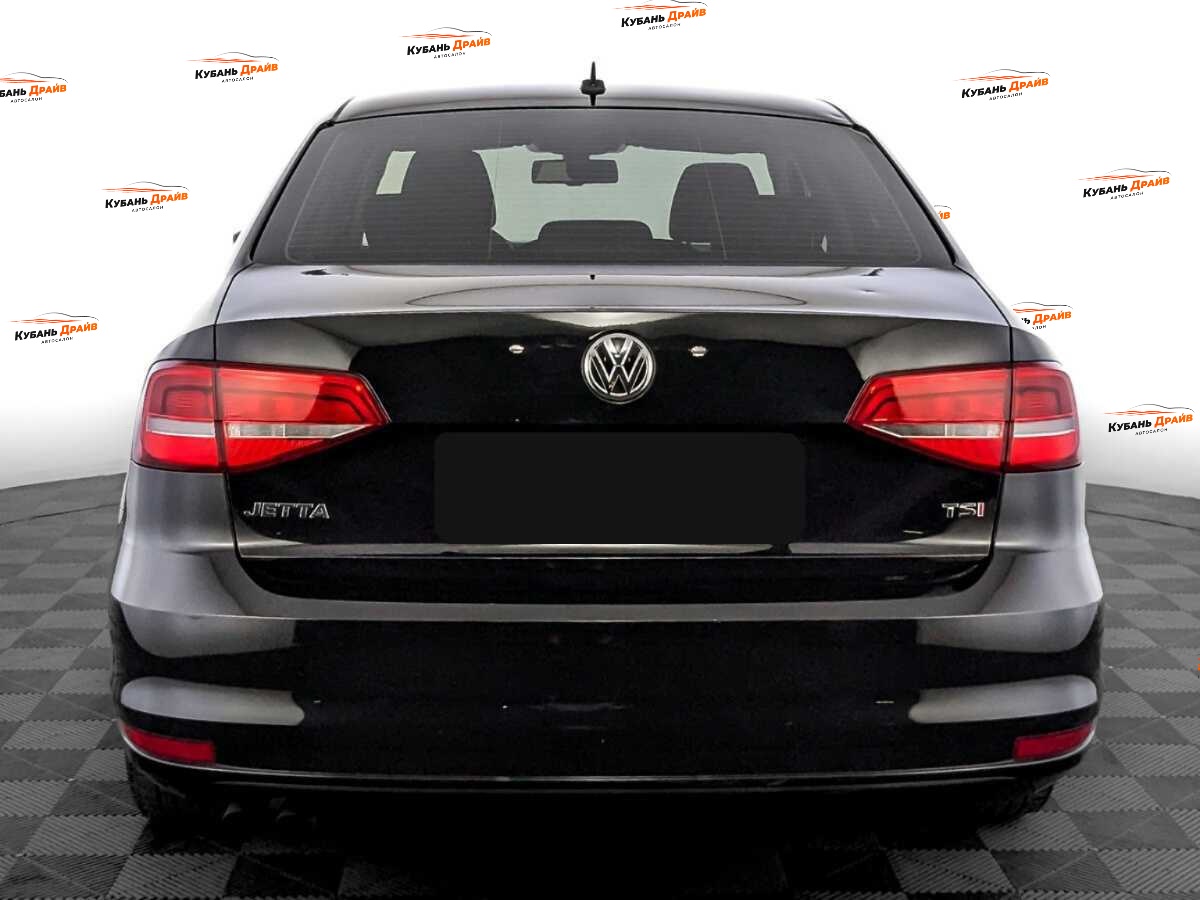 Volkswagen Jetta 2015 года с пробегом. Фото: #5