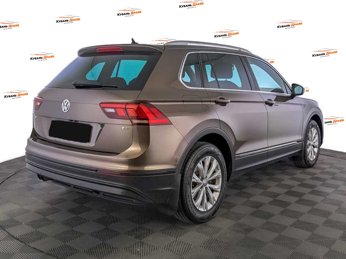 Volkswagen Tiguan 2017 года с пробегом. Фото: #4